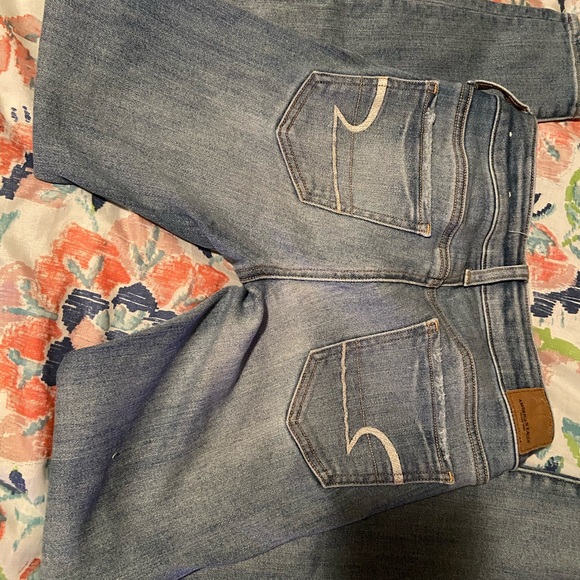 NWOT American Eagle Super Stretch Jeans - Picture 1 of 2